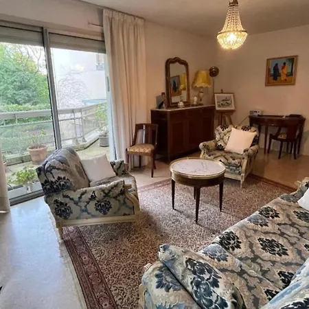 Apartment Pieni Puistohuoneisto